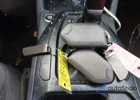 2025 Kia K4 Lx из США, поврежденный, VIN 3KPFT4DE6SE021704